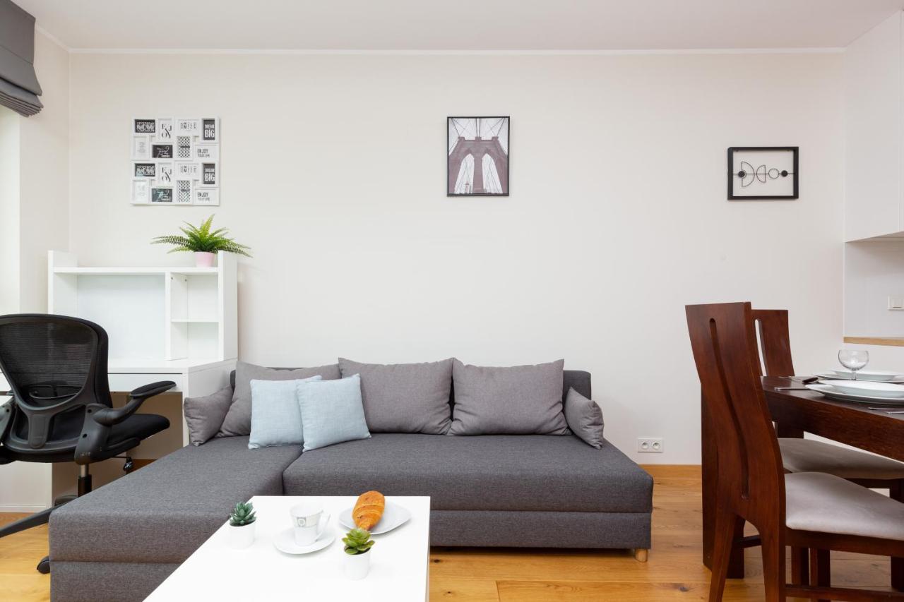 Kolorowy Goclaw Apartment By Noclegi Renters ワルシャワ エクステリア 写真
