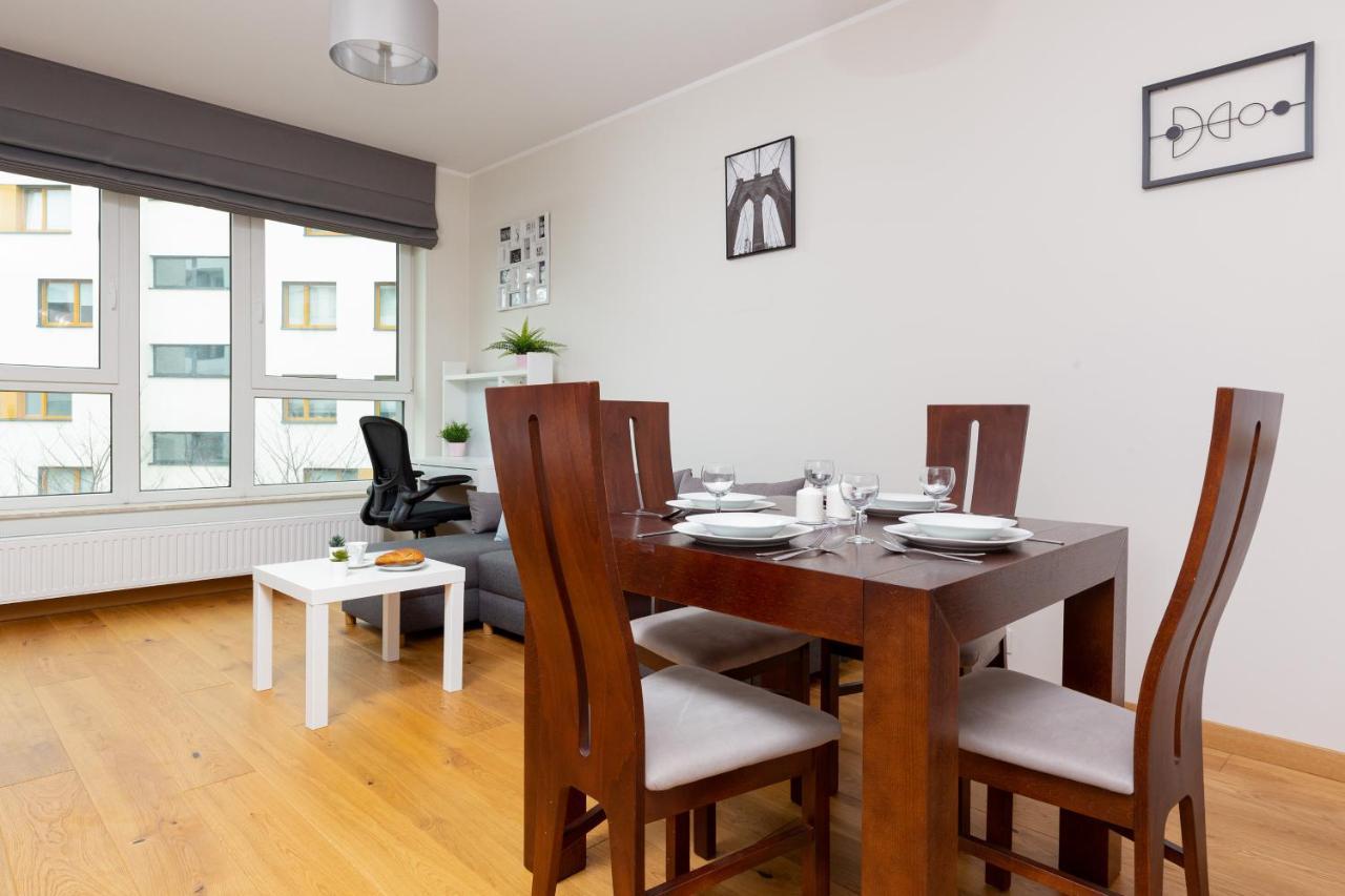 Kolorowy Goclaw Apartment By Noclegi Renters ワルシャワ エクステリア 写真